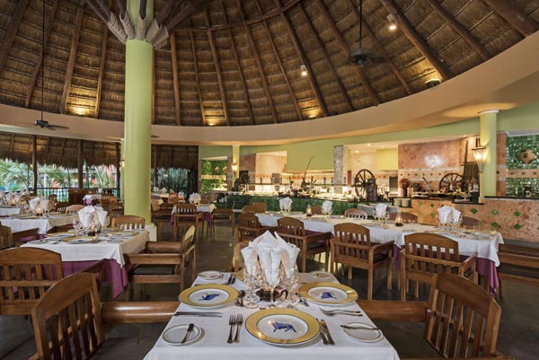Restaurants & Bars - Iberostar Waves Cozumel – Cozumel – Iberostar Cozumel All Inclusive Resort